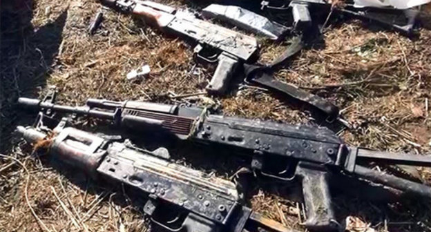 Weapons confiscated from militants during the special operation in Dagestan, February 2015. Photo: http://nac.gov.ru/nakmessage/2015/02/28/v-dagestane-neitralizovany-shestero-banditov-aktivnaya-faza-kto-prodolzhaetsya.html Weapons confiscated from militants during the special operation in Dagestan, February 2015. Photo: http://nac.gov.ru/nakmessage/2015/02/28/v-dagestane-neitralizovany-shestero-banditov-aktivnaya-faza-kto-prodolzhaetsya.html