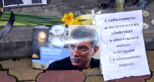 Nine days after Boris Nemtsov's murder near the monument to the victims of political repression in Sochi. Photo by Svetlana Kravchenko for the "Caucasian Knot" Nine days after Boris Nemtsov's murder near the monument to the victims of political repression in Sochi. Photo by Svetlana Kravchenko for the "Caucasian Knot"
