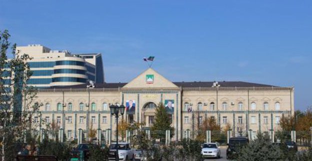 Grozny town-hall. Photo by Akhmed Aldebirova for the ‘Caucasian Knot’. Grozny town-hall. Photo by Akhmed Aldebirova for the ‘Caucasian Knot’.