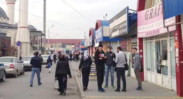 In the market "Berkat". Grozny, March 24, 2015. Photo by Akhmed Aldebirov for the "Caucasian Knot" In the market "Berkat". Grozny, March 24, 2015. Photo by Akhmed Aldebirov for the "Caucasian Knot"