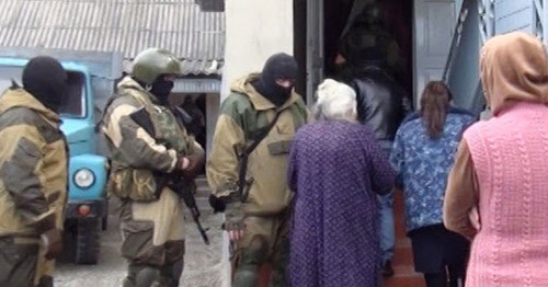 A special operation in the village of Stary Cherek. KBR, April 6, 2015. Photo http://nac.gov.ru/