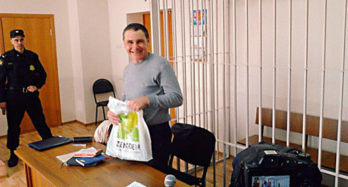 Evgeny Vitishko in the courtroom of the Kirsanov District Court. March 31, 2015. Photo: http://ewnc.org/node/17696 Evgeny Vitishko in the courtroom of the Kirsanov District Court. March 31, 2015. Photo: http://ewnc.org/node/17696