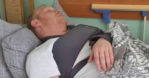 Vyacheslav Starodubets in the hospital. Derbent, April 9, 2015. Photo by Patimat Makhmudova for the "Caucasian Knot"