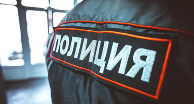 Law enforcer. Photo by Maxim Tishin/Yugopolis Law enforcer. Photo by Maxim Tishin/Yugopolis