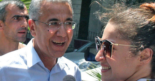 Intigam Aliev (to the left). Photo by Aziz Karimov for the "Caucasian Knot" Intigam Aliev (to the left). Photo by Aziz Karimov for the "Caucasian Knot"