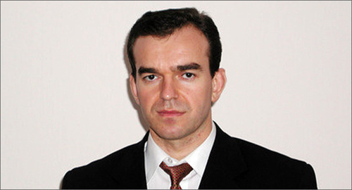 Veniamin Kondratiev. Photo: Maxim Tishin / Yugopolis, http://www.yugopolis.ru/news/politics/2015/04/22/81114/otstavki-i-naznacheniya-administraciya-krasnodarskogo-kraya-veniamin-kondratev Veniamin Kondratiev. Photo: Maxim Tishin / Yugopolis, http://www.yugopolis.ru/news/politics/2015/04/22/81114/otstavki-i-naznacheniya-administraciya-krasnodarskogo-kraya-veniamin-kondratev