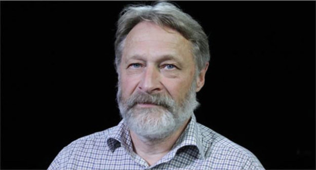 Dmitry Oreshkin. Photo: RFE / RL http://www.svoboda.org/content/transcript/26909321.html Dmitry Oreshkin. Photo: RFE / RL http://www.svoboda.org/content/transcript/26909321.html
