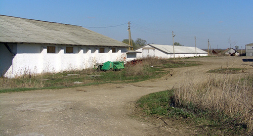 Farm buildings. Photo: http://fkn-kaluga.ru/upload/pages/16/g-0361.jpg Farm buildings. Photo: http://fkn-kaluga.ru/upload/pages/16/g-0361.jpg