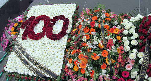 Flowers at the memorial dedicated to the victims of Armenian Genocide in the Ottoman Empire in 1915-1923. Photo by Tigran Petrosyan for the "Caucasian Knot" Flowers at the memorial dedicated to the victims of Armenian Genocide in the Ottoman Empire in 1915-1923. Photo by Tigran Petrosyan for the "Caucasian Knot"