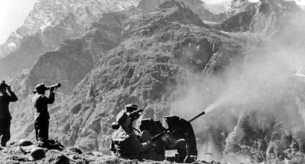 The German antiaircraft artillery fire, September 1942. North Caucasus. Photo: undesarchiv, Bild 146-1970-033-04 / CC-BY-SA https://ru.wikipedia.org The German antiaircraft artillery fire, September 1942. North Caucasus. Photo: undesarchiv, Bild 146-1970-033-04 / CC-BY-SA https://ru.wikipedia.org