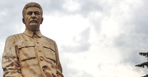 The monument to Stalin near the house museum in the city of Gori. Georgia. Photo by Akhmed Aldebirov for the "Caucasian Knot" The monument to Stalin near the house museum in the city of Gori. Georgia. Photo by Akhmed Aldebirov for the "Caucasian Knot"