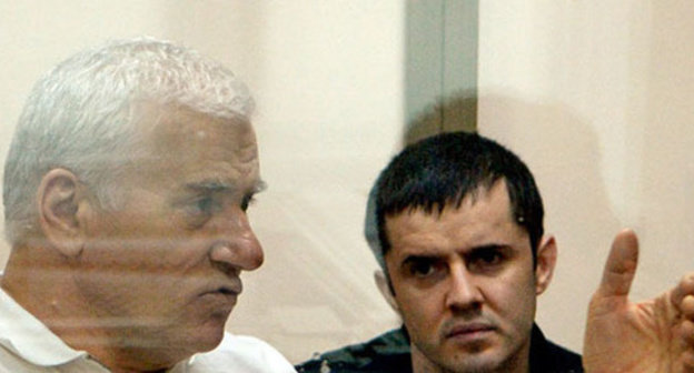 Said Amirov (left) and Yusup Djaparov during court session. Photo by Oleg Pchelov for the ‘Caucasian Knot’. Said Amirov (left) and Yusup Djaparov during court session. Photo by Oleg Pchelov for the ‘Caucasian Knot’.