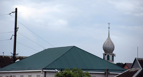 Mosque minaret. Photo by Akhmed Aldebirov for the "Caucasian Knot" Mosque minaret. Photo by Akhmed Aldebirov for the "Caucasian Knot"