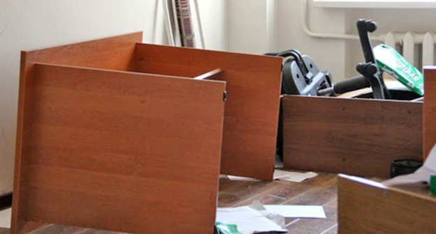 Furniture was turned upside down in the Committee against Torture office in Grozny, June 3, 2015. Furniture was turned upside down in the Committee against Torture office in Grozny, June 3, 2015.