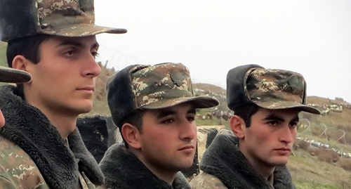 Soldiers on the front line. Nagorny Karabakh. Photo by Alvard Grigoryan for the "Caucasian Knot"