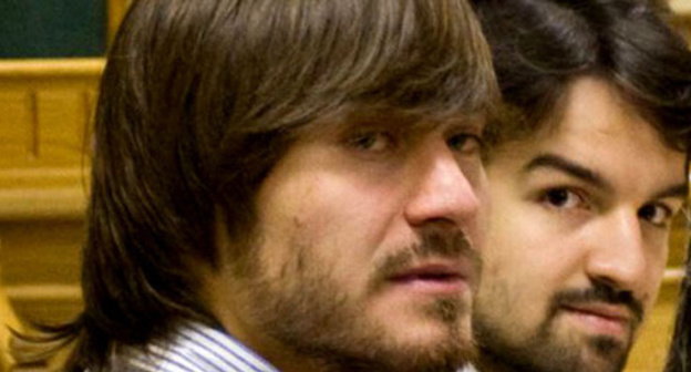 Djabrail Makhmudov (left) and advocate Murad Musaev. Photo: RFE/RL http://www.svoboda.org/ Djabrail Makhmudov (left) and advocate Murad Musaev. Photo: RFE/RL http://www.svoboda.org/