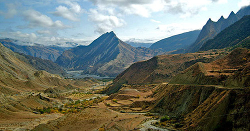 Mountains in Gergebil District of Dagestan. Photo by Akhmednabi Akhmednabiev for the ‘Caucasian Knot’. Mountains in Gergebil District of Dagestan. Photo by Akhmednabi Akhmednabiev for the ‘Caucasian Knot’.