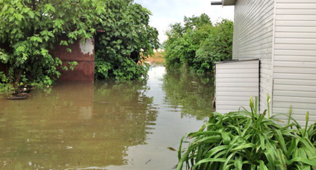 No. 5A in Akatsij Street after the flooding. Sochi, June 28, 2015. Photo by the tenant Yuliya Saltykova No. 5A in Akatsij Street after the flooding. Sochi, June 28, 2015. Photo by the tenant Yuliya Saltykova