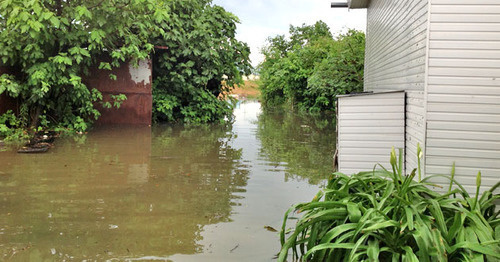 No. 5A in Akatsij Street after the flooding. Sochi, June 28, 2015. Photo by the tenant Yuliya Saltykova No. 5A in Akatsij Street after the flooding. Sochi, June 28, 2015. Photo by the tenant Yuliya Saltykova
