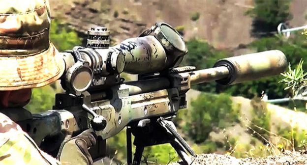 Shooter. Photo: http://nac.gov.ru/nakmessage/2015/06/27/v-untsukulskom-raione-obnaruzhen-blindazh-neitralizovany-dva-bandita.html