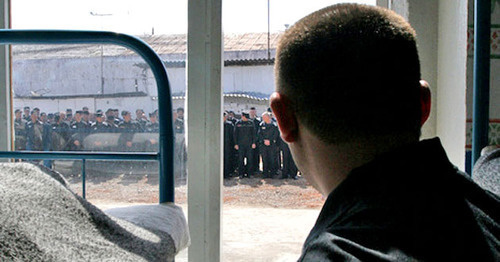 Prisoners in a colony. Photo: Vladimir Anosov / Yugopolis Prisoners in a colony. Photo: Vladimir Anosov / Yugopolis