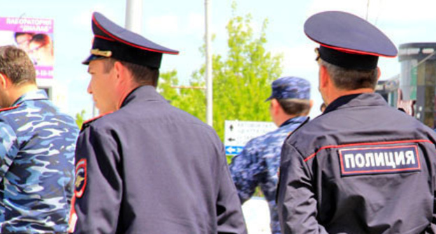 Law enforcement officers, Chechnya. Photo by Magomed Magomedov for the ‘Caucasian Knot’. Law enforcement officers, Chechnya. Photo by Magomed Magomedov for the ‘Caucasian Knot’.