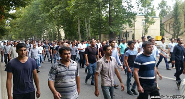 Mingachevir. August 22, 2015. Photo: RFE / RL, http://www.radioazadlyg.org/content/article/27202859.html Mingachevir. August 22, 2015. Photo: RFE / RL, http://www.radioazadlyg.org/content/article/27202859.html