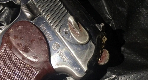 A TT pistol. Photo: http://nac.gov.ru/nakmessage/2015/08/26/glavar-tn-severnogo-sektora-bandpodpolya-neitralizovan-v-dagestane.html A TT pistol. Photo: http://nac.gov.ru/nakmessage/2015/08/26/glavar-tn-severnogo-sektora-bandpodpolya-neitralizovan-v-dagestane.html