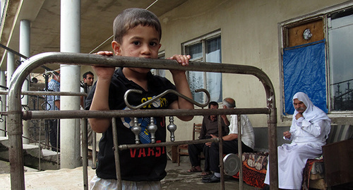Armenia community helps Yazidis families who moved to Armenia, Araks village, Armavir Region of Armenia, August 28, 2015. Photo by Tigran Petrosyan for the ‘Caucasian Knot’. Armenia community helps Yazidis families who moved to Armenia, Araks village, Armavir Region of Armenia, August 28, 2015. Photo by Tigran Petrosyan for the ‘Caucasian Knot’.