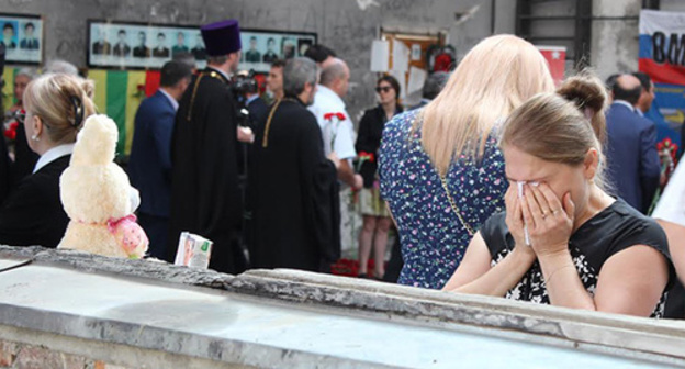 At Beslan School №1, September 1, 2015. Photo by Emma Marzoeva for the ‘Caucasian Knot’. At Beslan School №1, September 1, 2015. Photo by Emma Marzoeva for the ‘Caucasian Knot’.