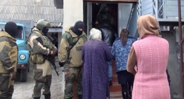Law enforcers during special opeation. Photo http://nac.gov.ru/ Law enforcers during special opeation. Photo http://nac.gov.ru/