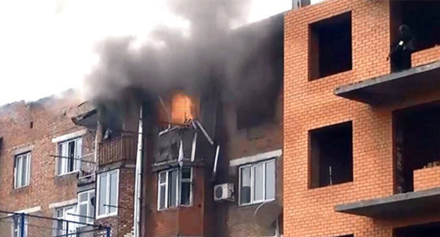 Explosion in the flat during CTO. Photo: http://nac.gov.ru/nakmessage/2015/04/02/v-khasavyurte-neitralizovan-glavar-kizlyarskoi-bandgruppy.html Explosion in the flat during CTO. Photo: http://nac.gov.ru/nakmessage/2015/04/02/v-khasavyurte-neitralizovan-glavar-kizlyarskoi-bandgruppy.html