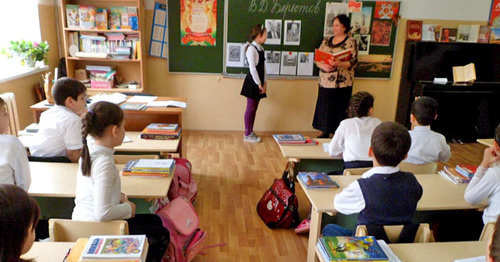 In one of the schools of Dagestan. Photo: http://flnka.ru/ In one of the schools of Dagestan. Photo: http://flnka.ru/