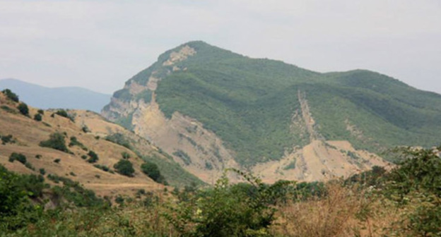 Suleiman-Stalsky District of Dagestan. Photo: Mirchik, http://www.odnoselchane.ru/