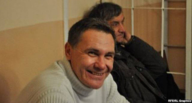 Evgeny Vitishko,  https://www.facebook.com/photo.php?fbid=1164198176941479&set=a.108362619191712.12462.100000539242703&type=3&theater