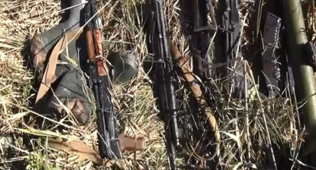 Firearms found at the place of CTO in the Khasavyurt District of Dagestan on October 17. Photo: https://05.mvd.ru/news/item/6633124/ Firearms found at the place of CTO in the Khasavyurt District of Dagestan on October 17. Photo: https://05.mvd.ru/news/item/6633124/