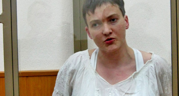 Nadezhda Savchenko at the Donetsk City Court with her own drawings on October 19, 2015. Photo by Konstantin Volgin for the "Caucasian Knot" Nadezhda Savchenko at the Donetsk City Court with her own drawings on October 19, 2015. Photo by Konstantin Volgin for the "Caucasian Knot"