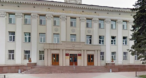 The building of the Yuzhno-Sakhalinsk Court. Photo: http://grozniy.bezformata.ru/listnews/bespredel-yuzhno-sahalinskih-sudej/37695441/ The building of the Yuzhno-Sakhalinsk Court. Photo: http://grozniy.bezformata.ru/listnews/bespredel-yuzhno-sahalinskih-sudej/37695441/