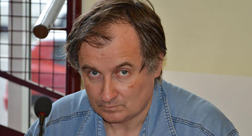 Alexander Cherkasov, Chairman of the Board of the HRC "Memorial". Photo: http://moscow-live.ru/g2/main.php/v/industry/plants/memorial/endless_story/DSC_4669.jpg.html Alexander Cherkasov, Chairman of the Board of the HRC "Memorial". Photo: http://moscow-live.ru/g2/main.php/v/industry/plants/memorial/endless_story/DSC_4669.jpg.html