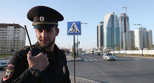 Policeman in Grozny street. Photo: http://m.sputniknews.com/russia/20141204/1015471677.html Policeman in Grozny street. Photo: http://m.sputniknews.com/russia/20141204/1015471677.html