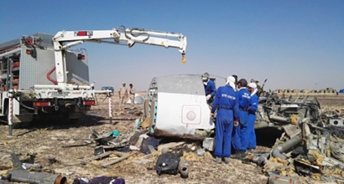 Employees of the Russian Ministry for Emergency Situations work at the site of the A321 plane crash. Photo: http://www.mchs.gov.ru/dop/info/smi/news/item/5236135/ Employees of the Russian Ministry for Emergency Situations work at the site of the A321 plane crash. Photo: http://www.mchs.gov.ru/dop/info/smi/news/item/5236135/