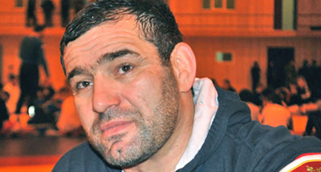 Sagid Murtazaliev. Photo: http://pda.fedpress.ru/news/society/news_event/1398418040-poterpevshii-po-delu-eks-mera-makhachkaly-zayavil-v-sude-chto-ego-planirovali-rasstrelyat-iz- Sagid Murtazaliev. Photo: http://pda.fedpress.ru/news/society/news_event/1398418040-poterpevshii-po-delu-eks-mera-makhachkaly-zayavil-v-sude-chto-ego-planirovali-rasstrelyat-iz-