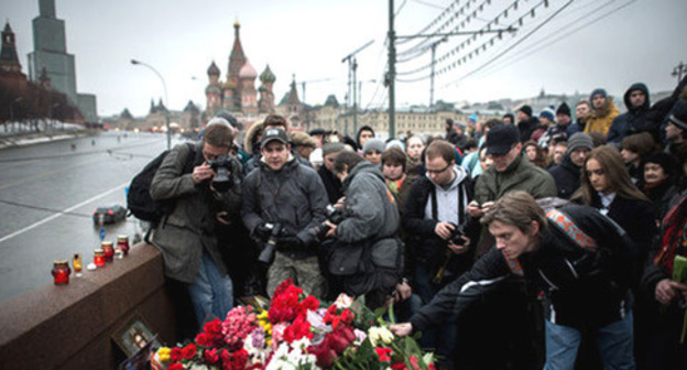 At the site of Boris Nemtsov's murder. Moscow, March 2015. Photo: Sergey Karpov / Yugopolis At the site of Boris Nemtsov's murder. Moscow, March 2015. Photo: Sergey Karpov / Yugopolis