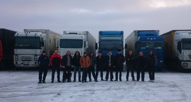 The participants of the action of Volgograd truckers in Moscow suburbs. December 5, 2015. Photo: Ulianov24.livejournal.com