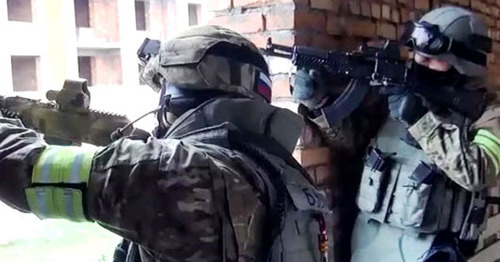 Law enforcers. Photo http://nac.gov.ru/