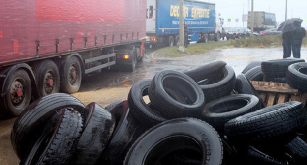The strike of truckers. December 2015. Photo: Eduard Kornienko YUGA.ru The strike of truckers. December 2015. Photo: Eduard Kornienko YUGA.ru