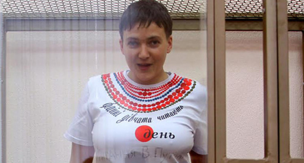 Nadezhda Savchenko at the Donetsk City Court, December 17, 2015. Inscription on her T-shirt in Ukrainian language: "A question to V. Putin. When will you release Ukrainians kidnapped and illegally kept in Russian prisons?!" and a hashtag #FreeSavchenko
Photo by Konstantin Volgin for the "Caucasian Knot" Nadezhda Savchenko at the Donetsk City Court, December 17, 2015. Inscription on her T-shirt in Ukrainian language: "A question to V. Putin. When will you release Ukrainians kidnapped and illegally kept in Russian prisons?!" and a hashtag #FreeSavchenko
Photo by Konstantin Volgin for the "Caucasian Knot"