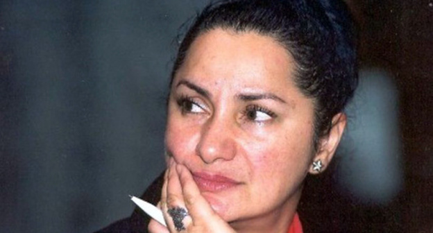 Arzu Abdullaeva. Photo: http://www.cebhe.info/oxu/3806/ Arzu Abdullaeva. Photo: http://www.cebhe.info/oxu/3806/