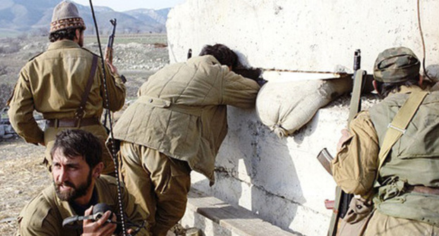 On contact line in Nagorno-Karabakh. 1992-1994. Photo: http://minval.az/news/27072 On contact line in Nagorno-Karabakh. 1992-1994. Photo: http://minval.az/news/27072