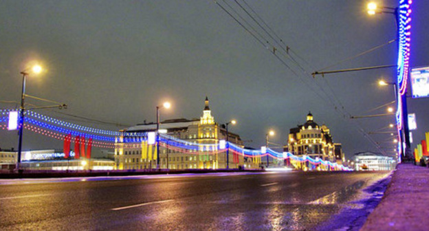 Bolshoy Moskvoretsky Bridge, a view near the Malaya Ordynka Street, where Nemtsov lived. Photo: Alessio Damato https://ru.wikipedia.org/ Bolshoy Moskvoretsky Bridge, a view near the Malaya Ordynka Street, where Nemtsov lived. Photo: Alessio Damato https://ru.wikipedia.org/